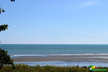 A view of the Pez de Oro beach
