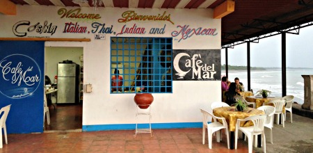 Cafe del Mar – New Waterfront Restaurant in Puerto Armuelles