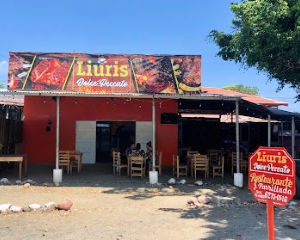 exterior of Puerto's Luiris restaurant